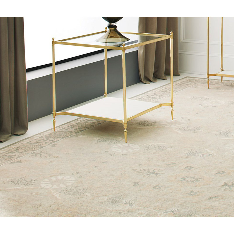 Pom End Table