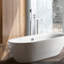 Bec de baignoire au sol avec douchette-93792146
