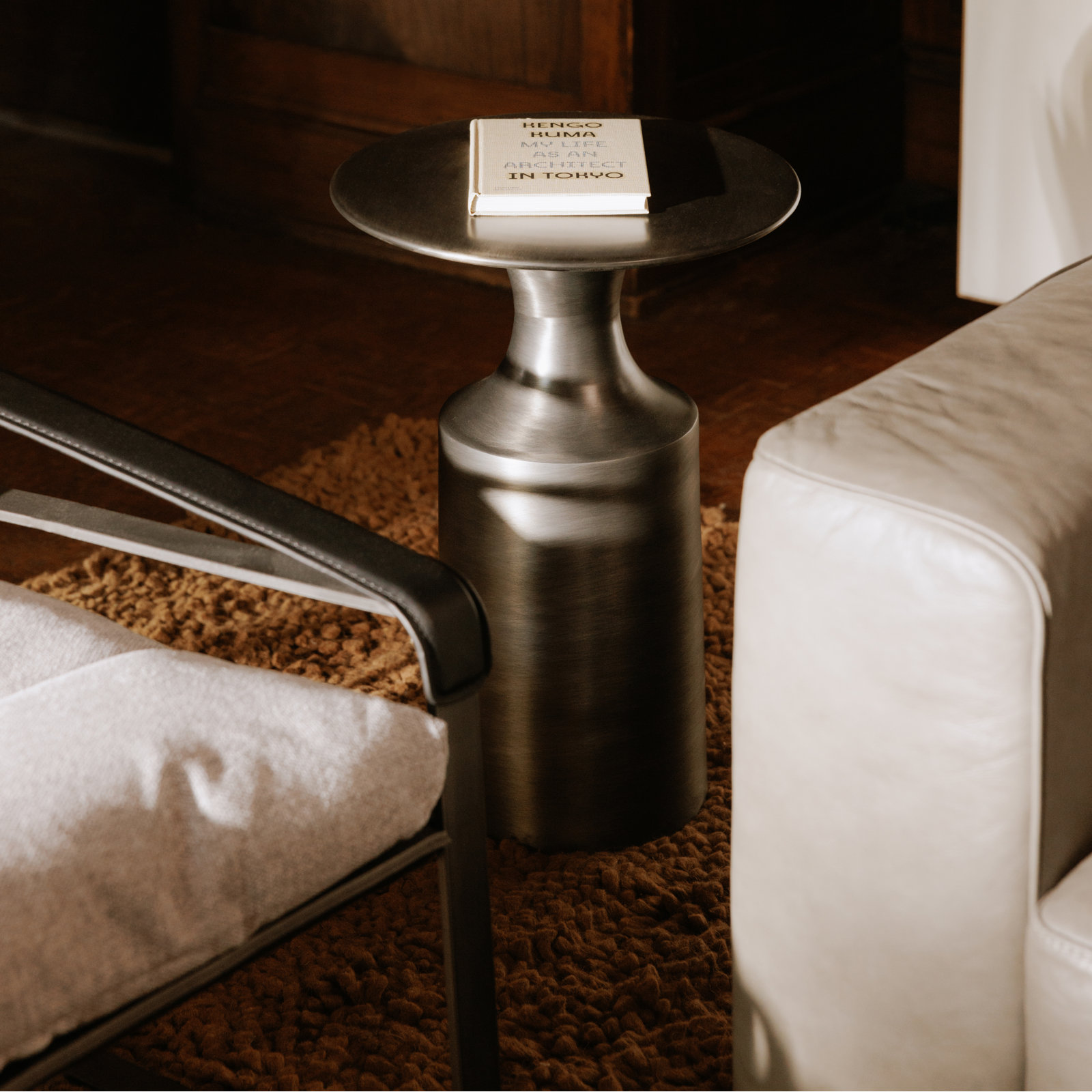 Dafoe End Table, Gray