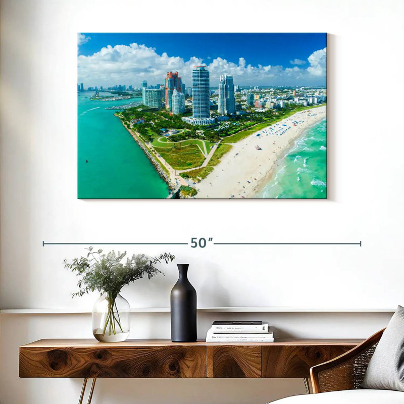 Nicci Urban Miami Coast, H 26 po x l 39 po