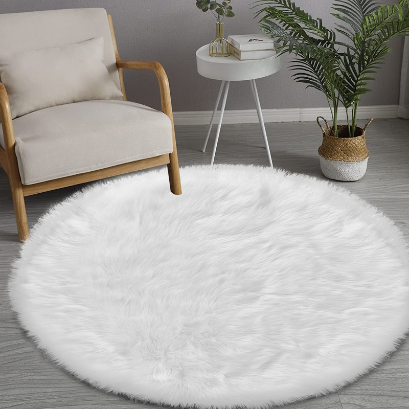 Heustis Faux Sheepskin Indoor Rug, Round 6'