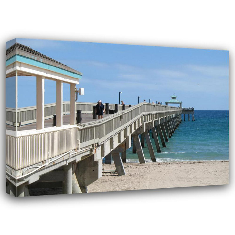 Deerfield Beach Pier, Florida