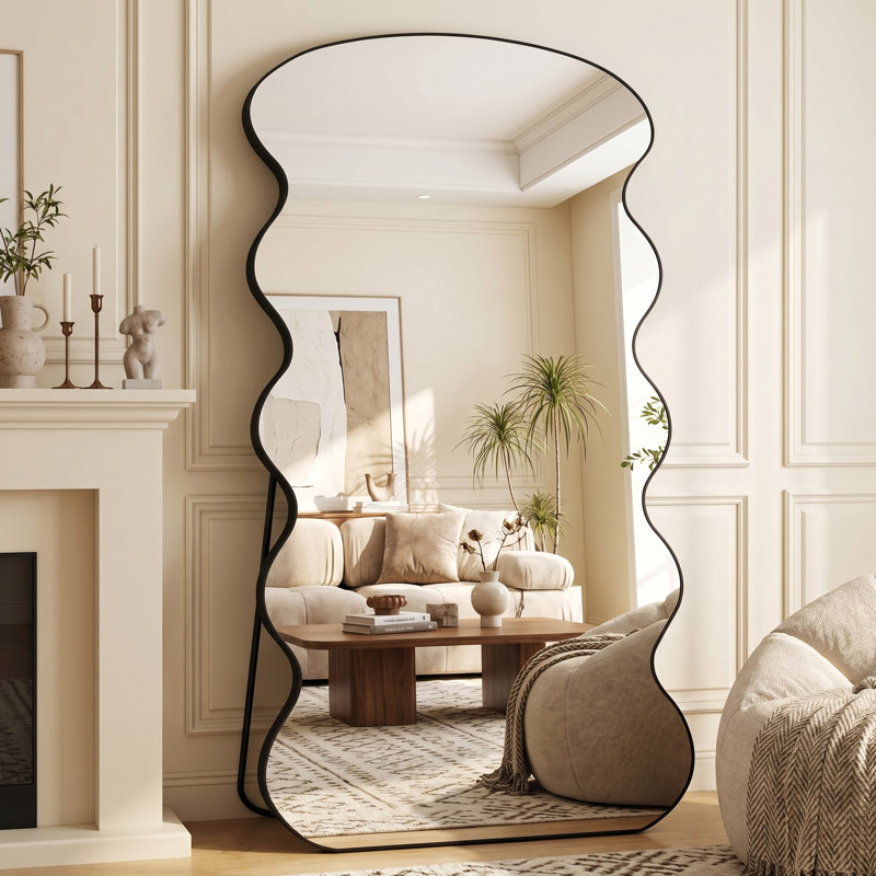 Miroir surdimensionné arqué en métal surdimensionné, 44 po x 82 po, Noir