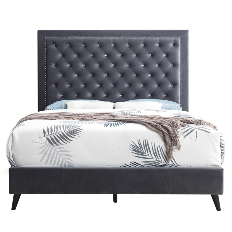 Grand lit moderne gris et centre de chambre élégant en velours pour un style luxueux