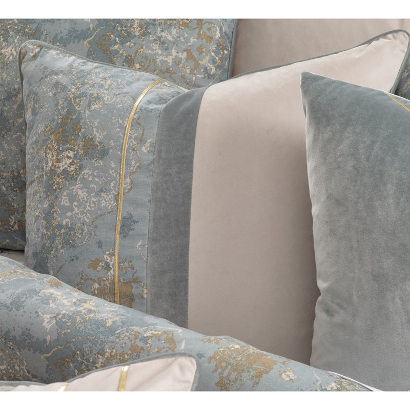 Debonair Polyester Velvet Damask Comforter, King Comforter + 5 King Shams + 4 Throw Pillows