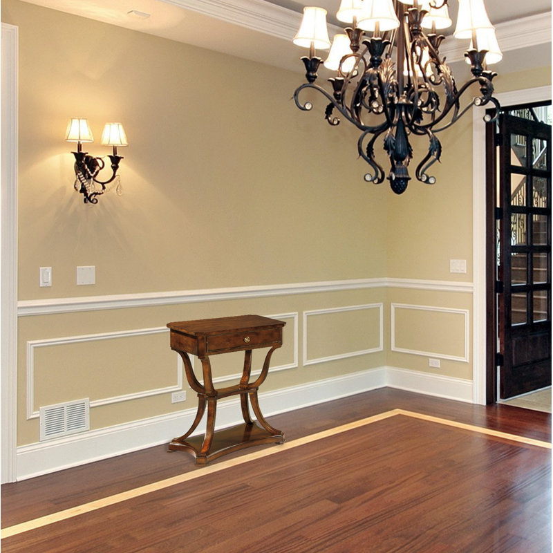 European Legacy End Table