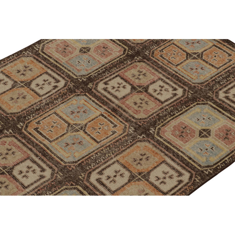One-of-a-Kind 4’ X 4’11” Hand Knotted Area Rug, Rectangle 4' x 4'11"