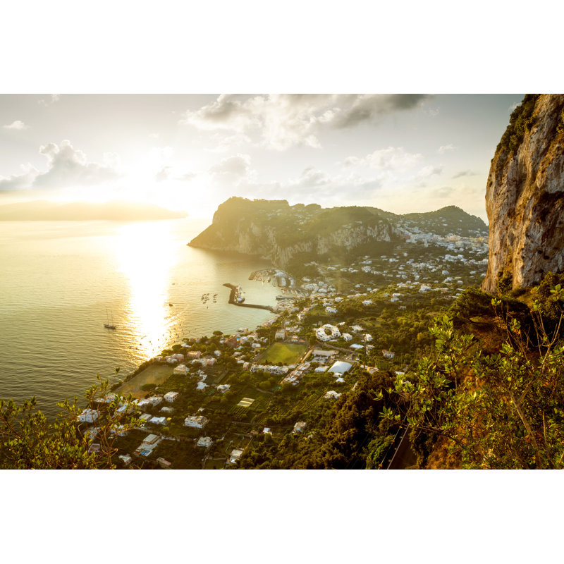 Île de Capri au lever du soleil, H 8 po x l 12 po