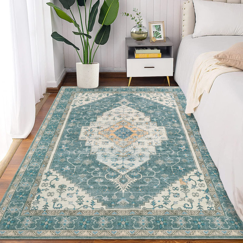 Rug, Rectangle 1'5.3" x 1'8.9"