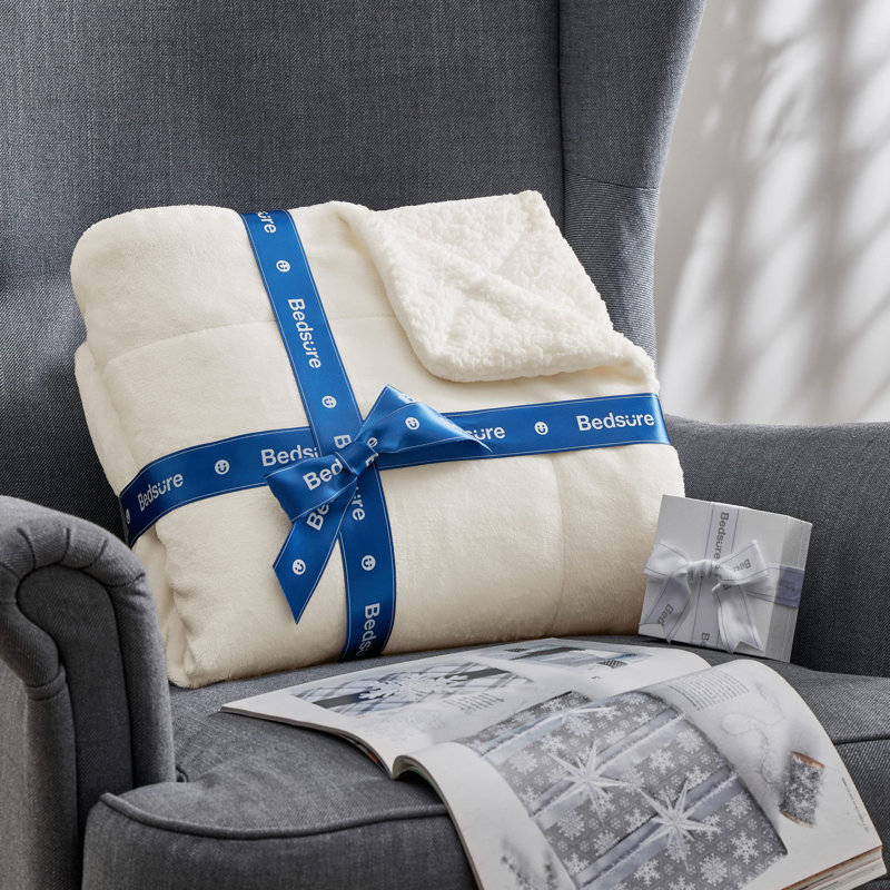 Bedsure Soft Sherpa Fleece Throw Blanket, Milky White, 130cm x 150cm