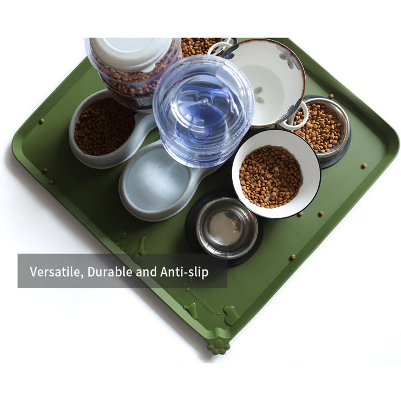 Crystopher Silicone Tray, 2.24" H x 28" W x 26" D, Green
