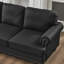 Canapé en cuir avec clous