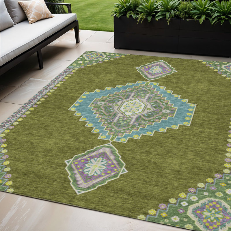 Tapis d'intérieur lavable oriental vert olive 5 pi x 8 pi HomeRoots