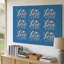"Toile", créant un graphique attrayant visuellement attrayant avec un fond bleu éclatant, art mural orné d'une police ludique-2014192388