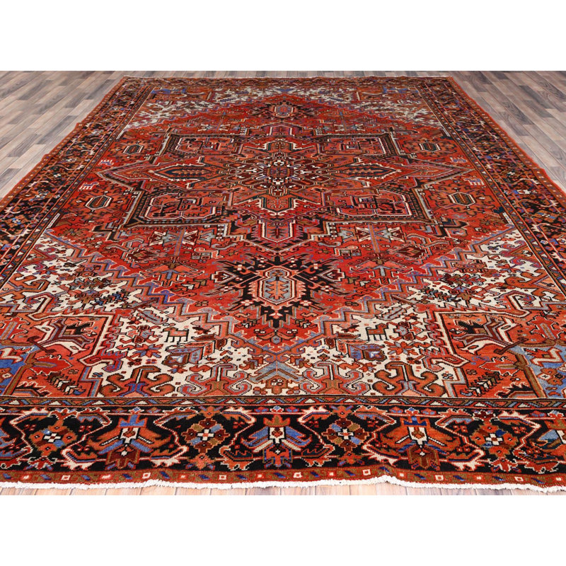Tapis rouge en laine 10 pi 1 po x 13 pi 2 po Wilburg