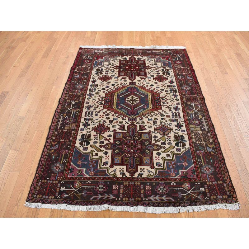 Tapis unique nouvel âge Truesdale 5 pi 1 po x 6 pi 7 po ivoire