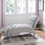 Chaise longue en similicuir Largeros au fini blanc, H 35,85 po x l 27,5 po x L 49 po