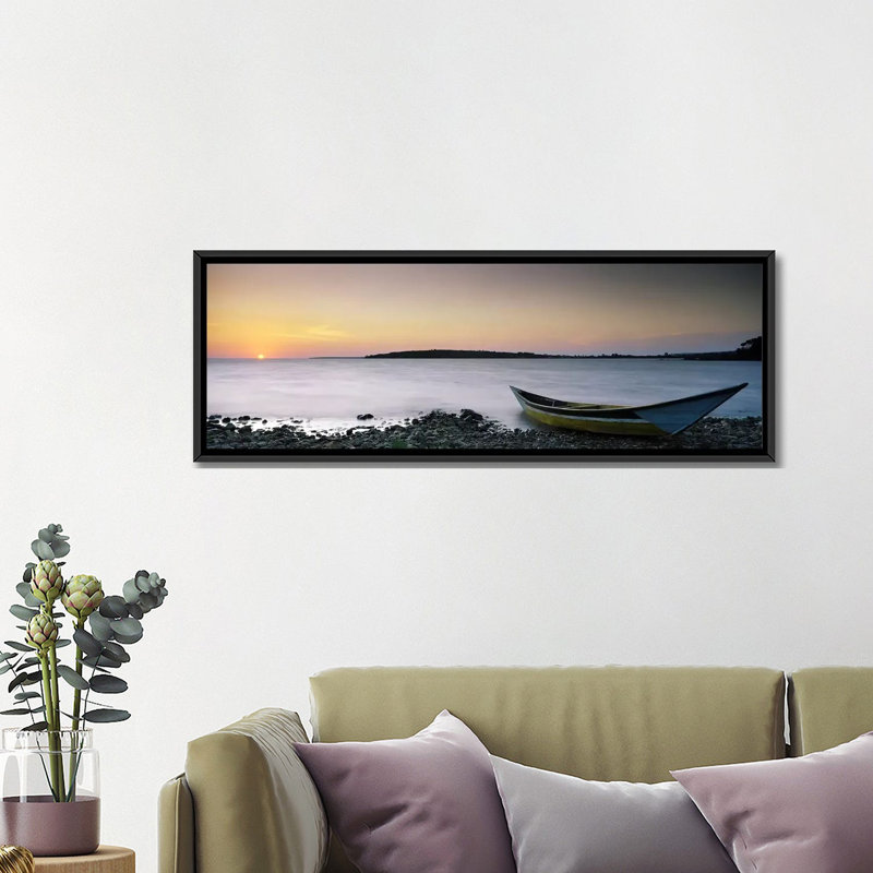 Bateau panoramique au bord du lac, lac Victoria, vallée du Grand Rift, Kenya, reproduction de photo sur toile, Cadre noir