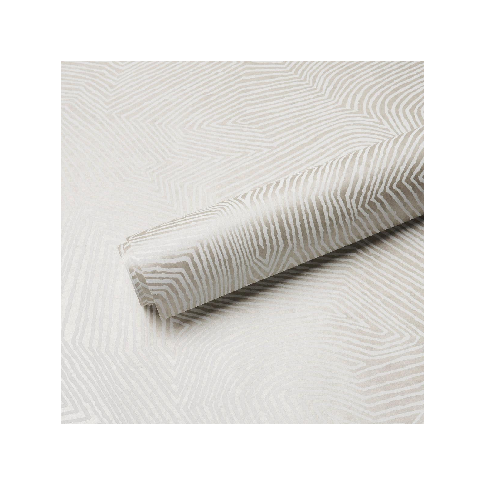 Labyrinth Grand Wallpaper, Soft Silver