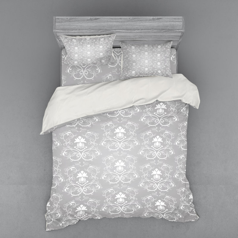 Traditional Polyester Floral Duvet Cover, Queen Duvet Cover + 3 Additional Pieces