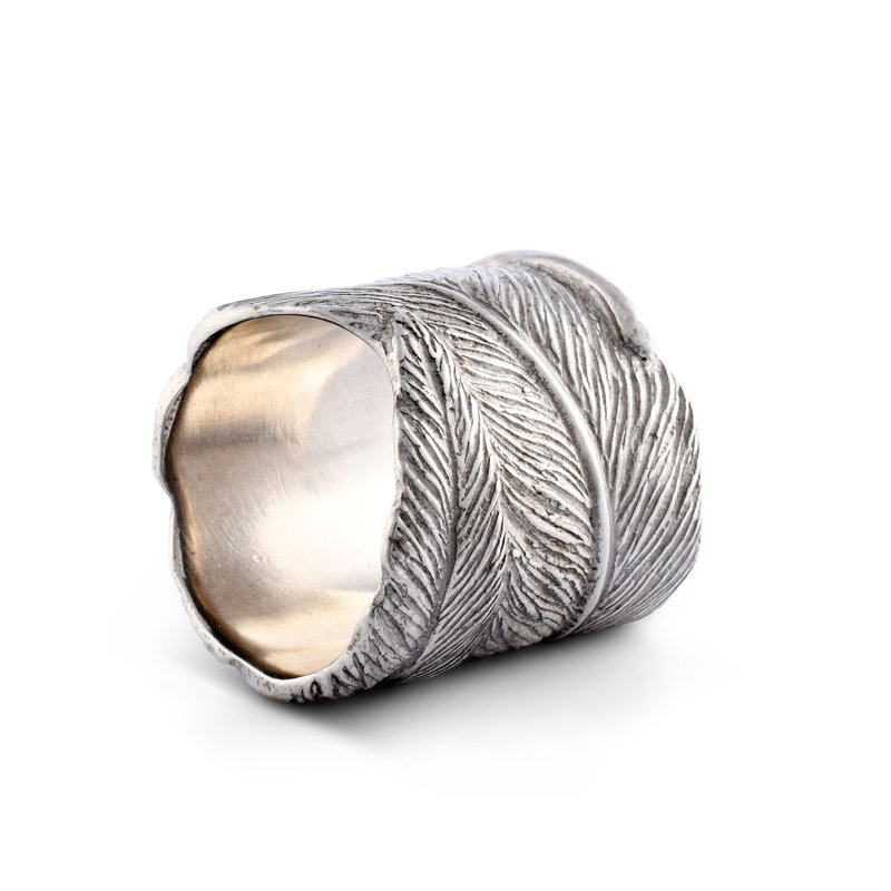 Exquisite Pewter Feather Design Napkin Ring