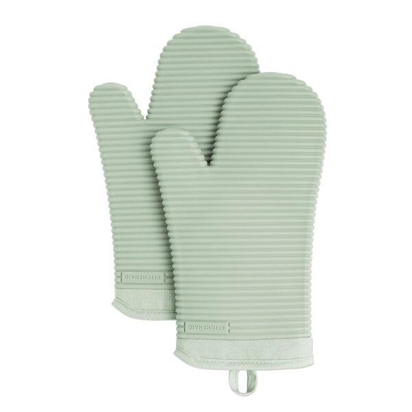 https://assets.wfcdn.com/im/49652299/resize-h600-w600%5Ecompr-r85/1544/154462189/KitchenAid+Ribbed+Soft+Silicone+Oven+Mitt.jpg