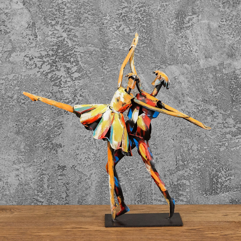 People Figurines & Sculptures