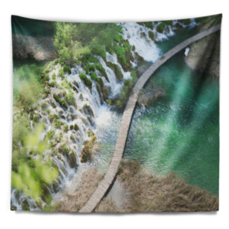 Plitvice lacs en polyester avec accessoires de tapisserie avec accessoires suspendus inclus, H 32 po x l 39 po