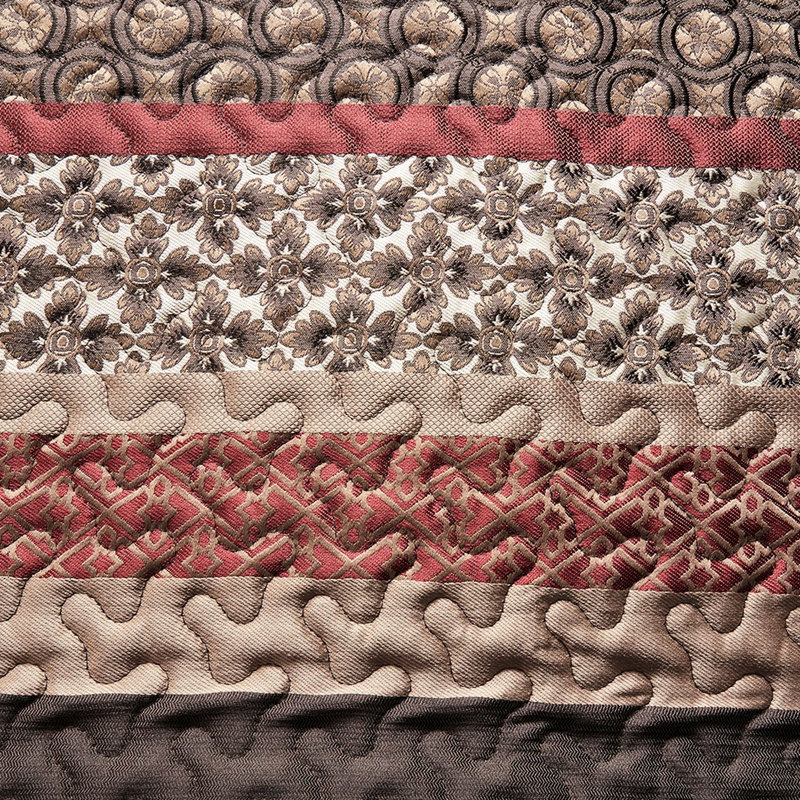 Ensemble de literie 5 pièces avec oreillers rouges et élégants, couette à motifs pour lit double/queen