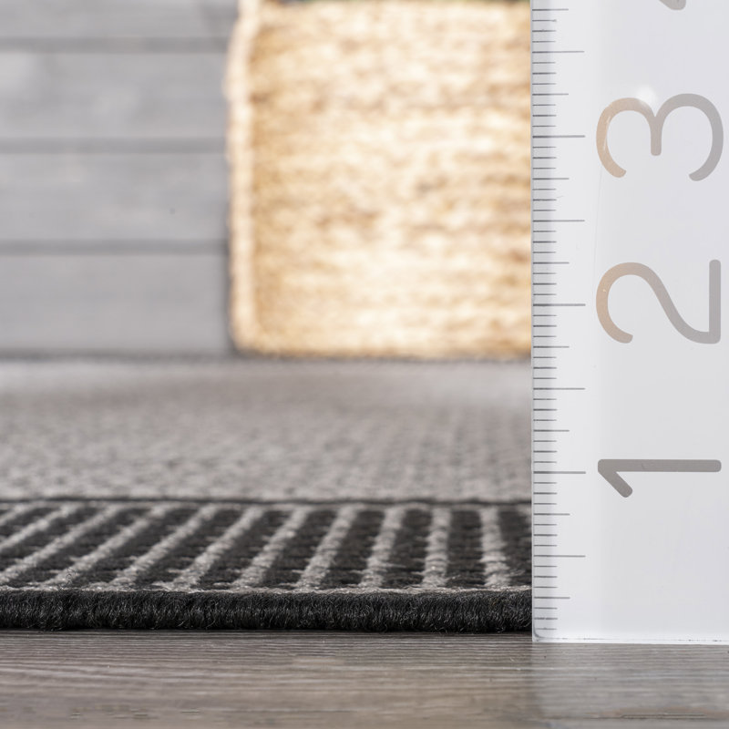 Mcelfresh Bordered Machine Woven / Power Loomed Gray Indoor/Outdoor Patio Rug, Square 7'6"