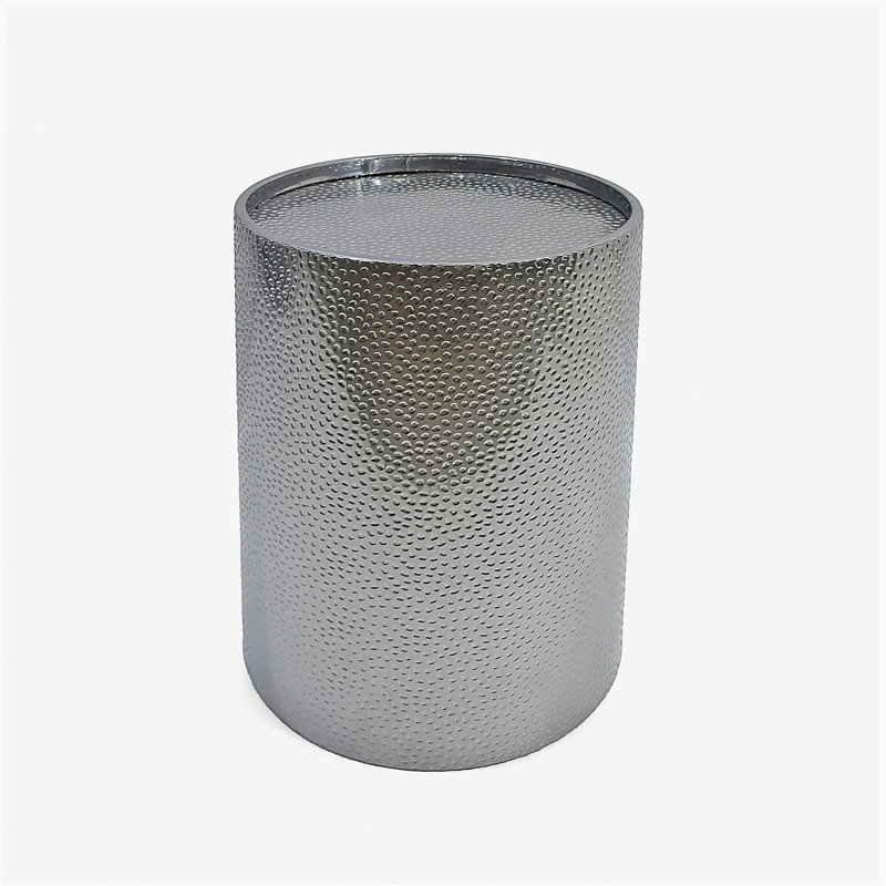 Table d'appoint en métal