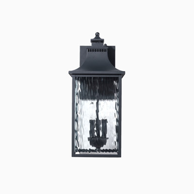 Applique murale extérieure de 51 cm (20,1 po) de hauteur, 3 lumières, fini sable noir texturé, allumage automatique crépusculaire, verre ondulé résistant aux intempéries, idéale pour porche, garage ou terrasse.