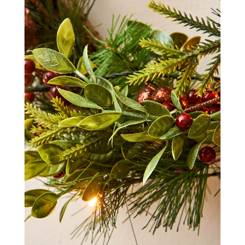 60 cm Artificial Wreath