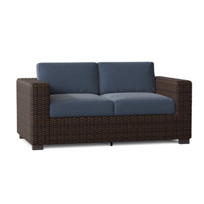 Causeuse Montecito de 67 po de largeur avec coussins