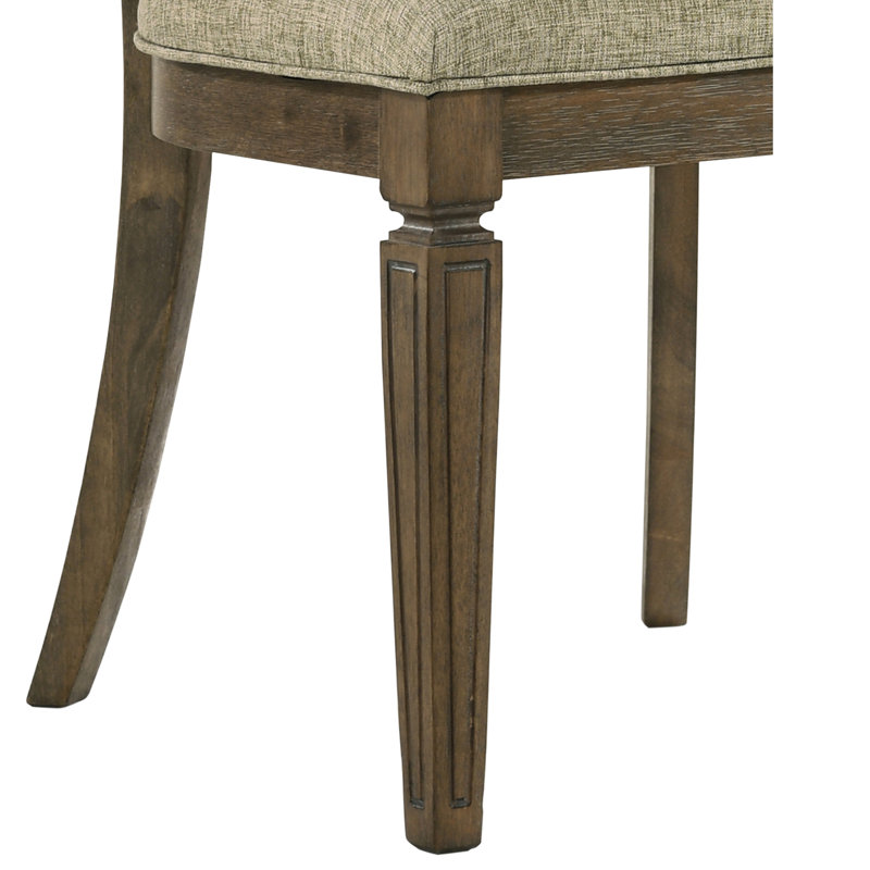 2 chaises à dossier en chêne - Ajoutez une touche de chaleur à votre salle à manger avec des sièges et des décorations en tissu