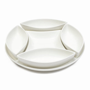 White Basics Round Dinnerware Collection