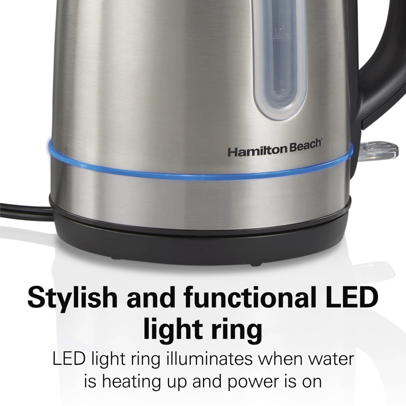 Bouilloire électrique en acier inoxydable de 1,7 L avec anneau lumineux Hamilton Beach®