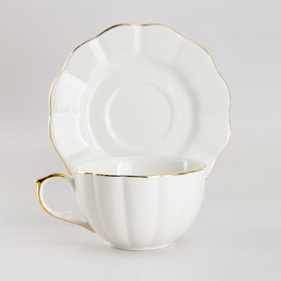 Grace's Tea Ware White Scallop 7 oz. Teacup & Saucer (Set of 4)