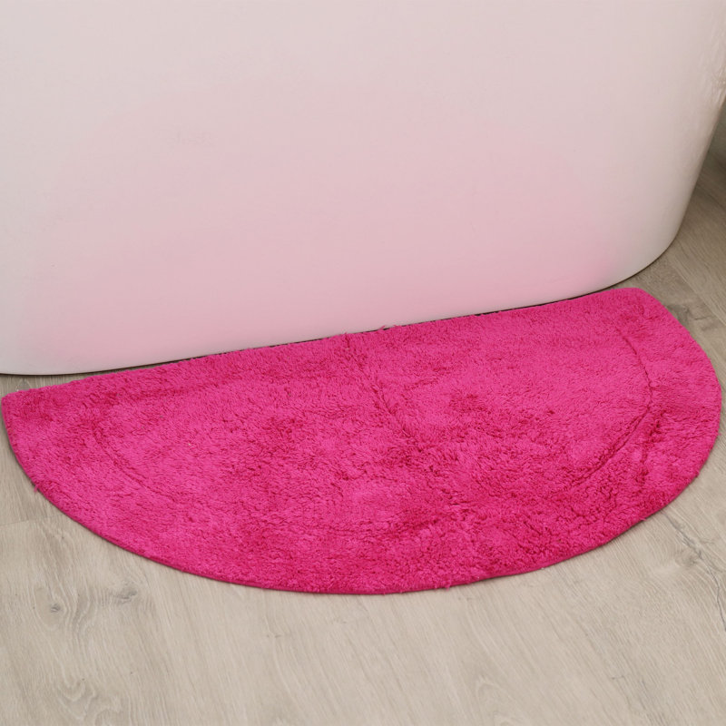 Candeloro Slice Bath Rug 17"x30", Hot Pink