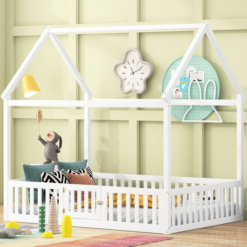 Lit double en bois pleine grandeur avec clôture, porte blanche, Full, White