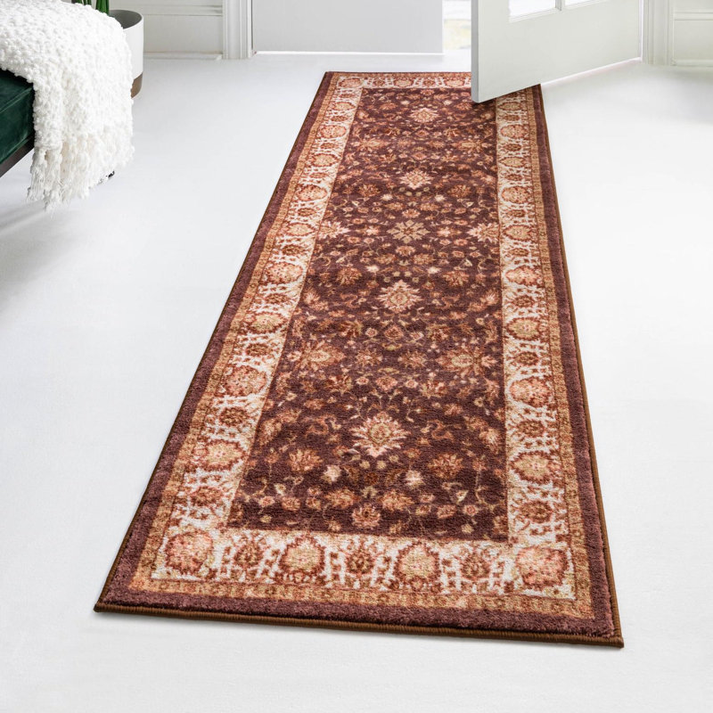 Tapis oriental rouge , Tapis de couloir 2 pi 2 po x 5 pi