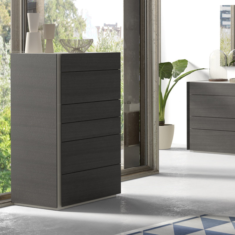 Mcginty 23.6'' W 6 - Drawer Dresser, Dark Brown