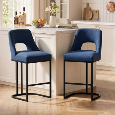  Tabouret de bar moderne à hauteur de comptoir avec structure en métal 26,7 po Alassane