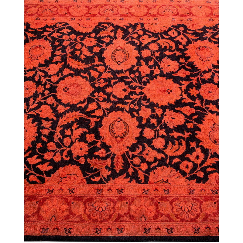 Fine Vibrance One-of-a-Kind 3' 2" X 4' 10" Hand Knotted Area Rug