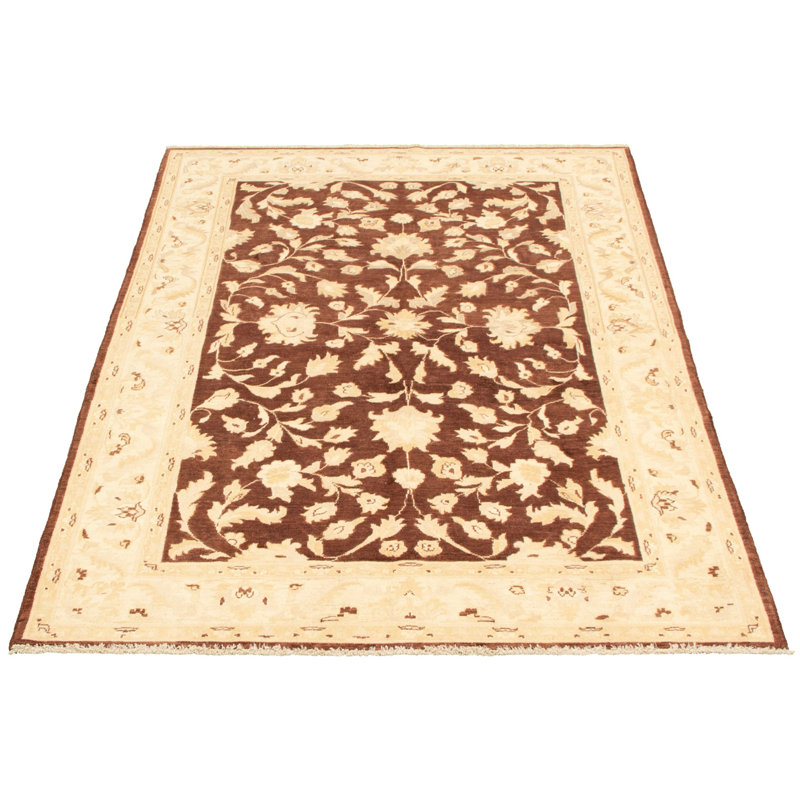 Tapis de zone en laine brun/beige 5 pi 6 po x 8 pi 3 po à la main one-of-kind-noué la 2010 ushak Corto