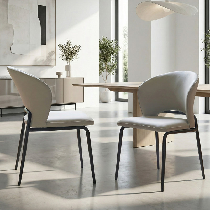 Ensemble de 2 chaises de salle à manger modernes en similicuir gris et chaises d'appoint rembourrées avec pieds en métal robustes