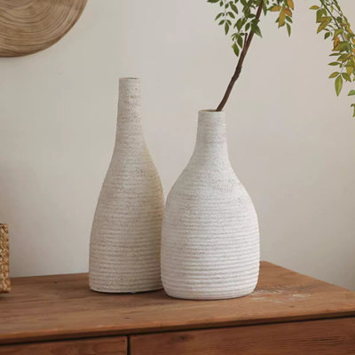 Daryal Concrete / Cement Table Vase