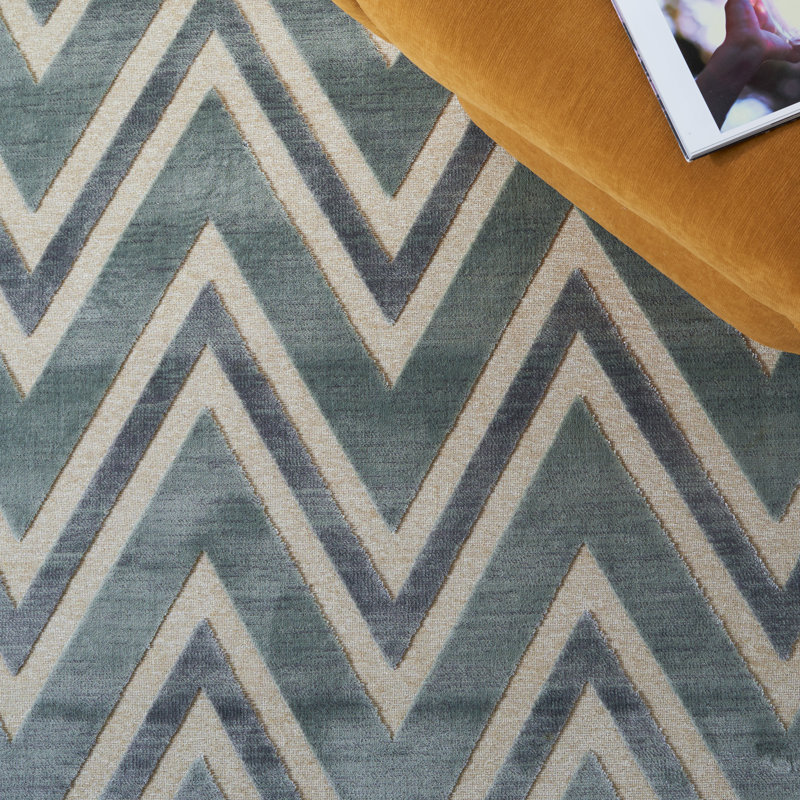 Haileymarie Paradise Performance Chevron Rug, Rectangle 5'3" x 7'6"