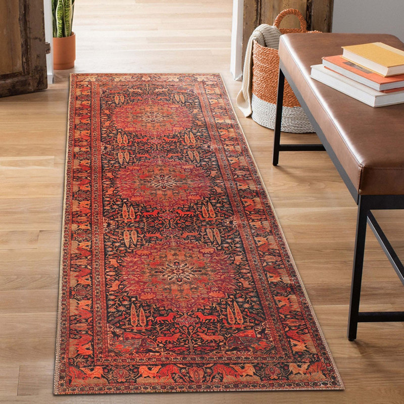 Tapis de couloir brun 8 pi Medallion