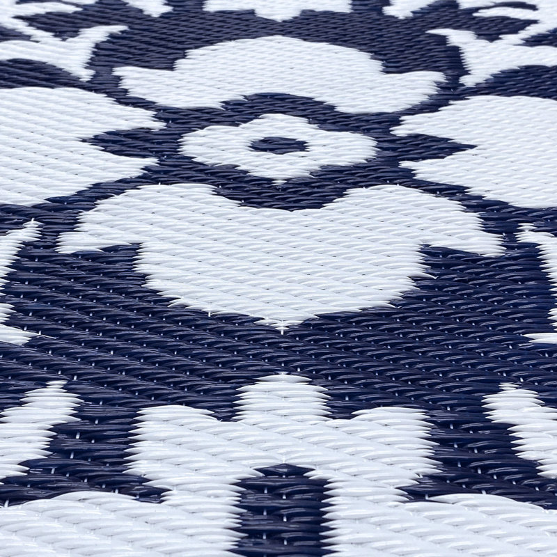 Tapis bleu marine intérieur / extérieur Nebraska, Rectangle 5 pi 11 po x 8 pi 10 po